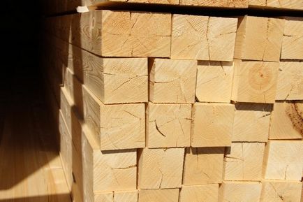 изисква съвет, дървен материал за строителство на къща