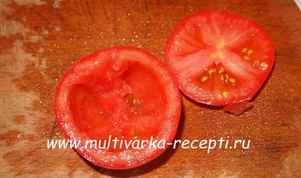 Пълнени домати в рецептата на фурна със снимка