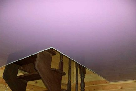 Purple участък таван от