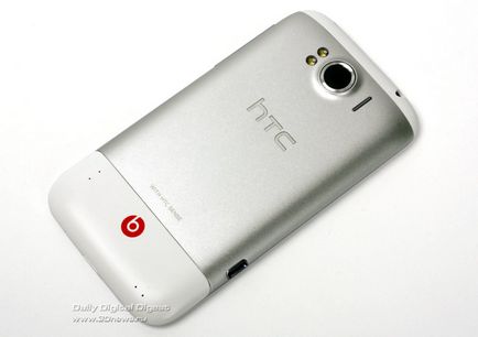 Htc усещане XL увеличи телефона си почти безплатно