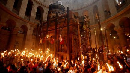 Ерусалим свещ като светлината и какво е значението на цветовете