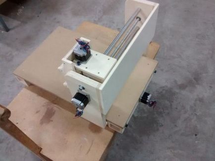 CNC машина за производство на дървена основа Ардуино