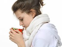 Как за лечение на настинка у дома, традиционната медицина