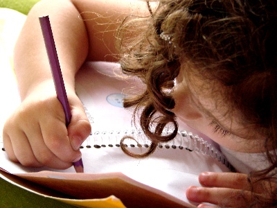 Как да се научи детето да пише компетентно диктовки