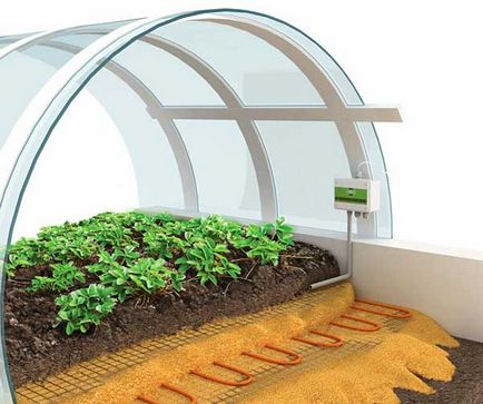 Как да се затопли оранжерия при зимни изисквания за зимна градина, изолационни техники, по-евтини начини