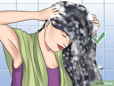Как да се възстанови косата си боя в Red, след като те са боядисани в черно