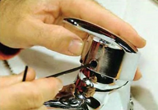 Как мога да променя патрона в смесител в кухня, душ, видео