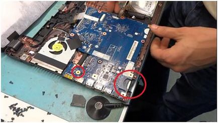 Как да разглобявате лаптоп ACER ASPIRE v5-571