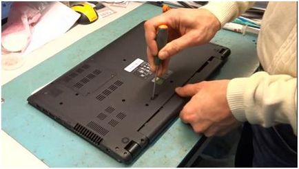 Как да разглобявате лаптоп ACER ASPIRE v5-571