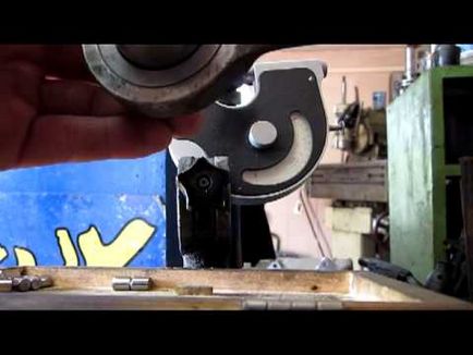 Как да разглобявате дръжка автоматична трансмисия на Chevrolet Cruze как да се ремонтира без автомобили преглед