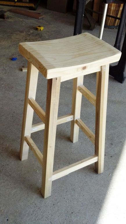 Как да си направим бар стол с ръцете си, направени от дърво, метал и други материали, рисунки, снимки и видео