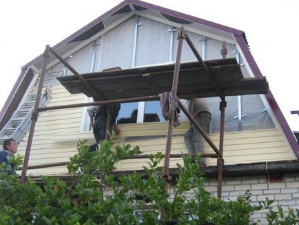 Как да си направим фронтон покрив на къщата със собствените си ръце