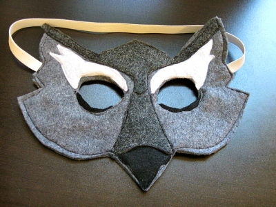 Как да си направите маска вълк у дома