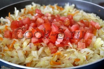 Зеле яхния с домати - стъпка по стъпка рецепта с снимка, зеленчукови ястия