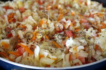 Зеле яхния с домати - стъпка по стъпка рецепта с снимка, зеленчукови ястия