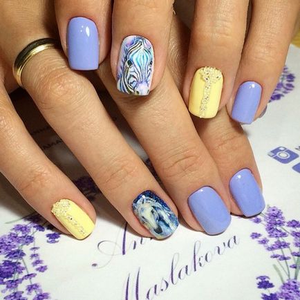 Fashion Nails шарени 2017-2018 - снимка идеи, красив маникюр с модел на къси и дълги