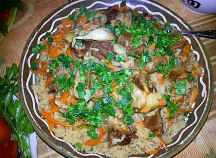 Реал узбекски пилаф с говеждо месо в гърне