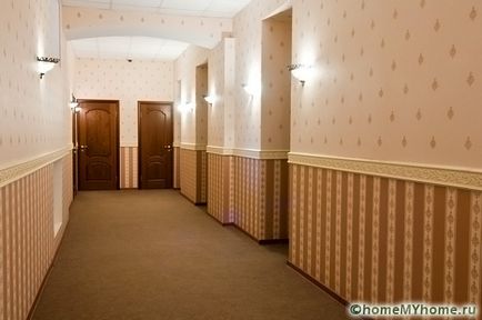 Снимки на коридора и коридора