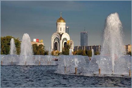 Victory Park (София) по време на работа, както и списък на забележителности