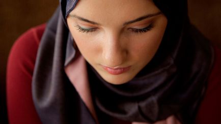 Защо жените мюсюлманки да носят забрадки 1
