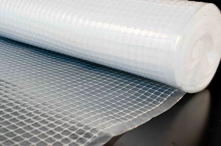 Пластмасово фолио за хидроизолация на основните характеристики и подреждане на оборудване