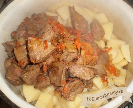 Рецепта картофена яхния с говежди черен дроб