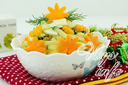 Най-вкусна салата с калмари и краставици рецепта със снимка