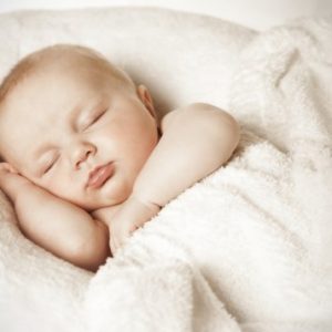 Сън новородено бебе сън и будност, защо детето не спи