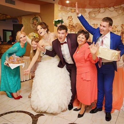 Съвременните конкурси за сватбата - Смешните скриптове за гости