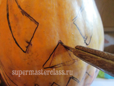 Хелоуин тиква нарязани тиква, майсторски класове в ръкоделието