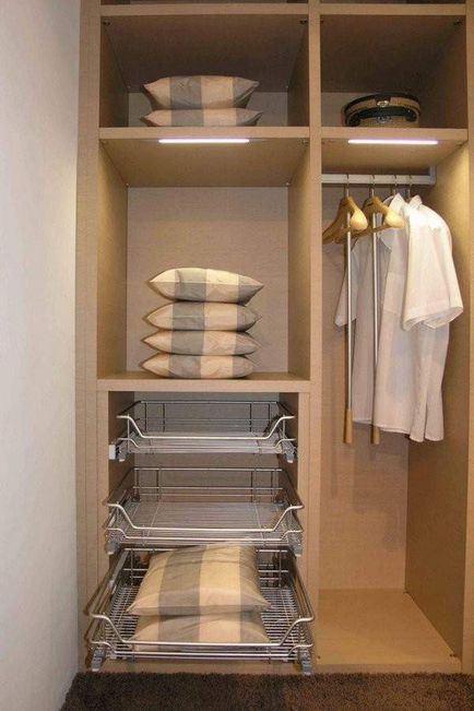 Вграден плъзгащ гардероб за един съвременен апартамент - 19 снимки