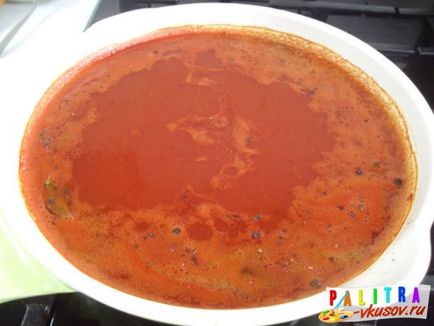 Задушено месо с доматен сос (рецептата снимки)