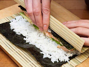 Как се прави суши и ролки