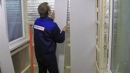 Интериорна декорация балконски пластмасови панели Интериорна декорация балконски пластмасови панели