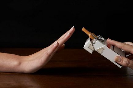 Какво да пием, за да се откажат от тютюнопушенето