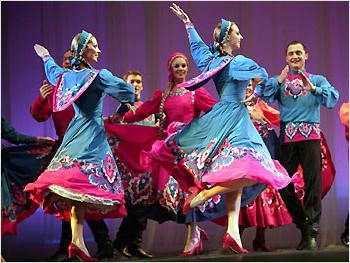 Как да танцуват български народни танци