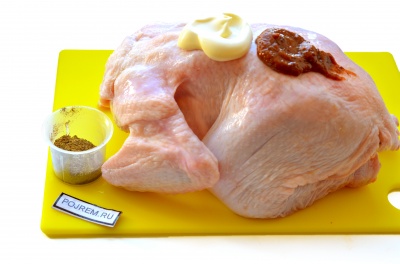 А пиле на фурна - стъпка по стъпка рецепта за това как да се готви със снимки