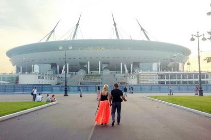 Как да стигнем до новия стадион напомнянето за гостите на Санкт Петербург