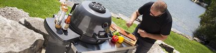 Как да се готви на скара на дървени въглища за барбекю с капак как да се използва топла Smokehouse