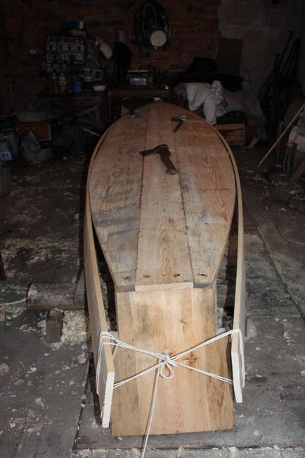 Как да си направим дървена лодка с ръцете си