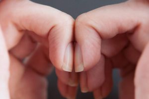 Как да направите красива форма нокти у дома