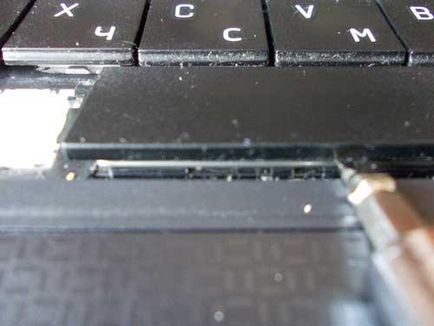 Премахване и поставяне обратно ключа и за почистване на лаптоп клавиатура