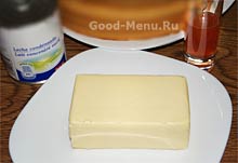 Торта с крем от кондензирано мляко - рецепта със стъпка по стъпка снимки