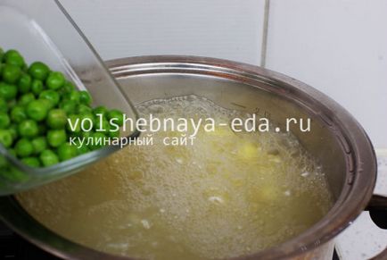 Кюфтенце пиле (пилешко) пилешки кнедли
