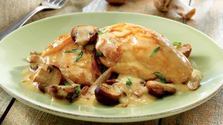 Пиле със сирене на фурна - лесна и вкусна рецепта