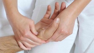 Ръчен масаж - ръцете, пръстите, дланите (видове, използване, противопоказания, снимки, видео)