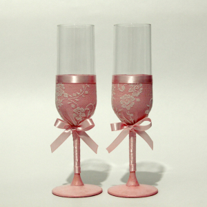 Осъществяване сватбени чаши с ръцете си (фото и видео) майсторски клас в дизайнерски очила младоженец