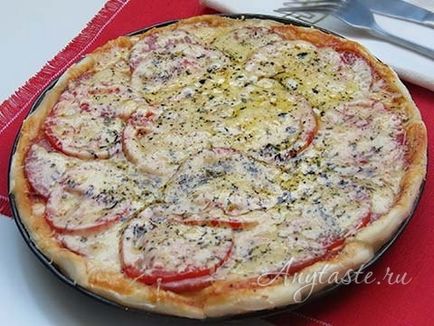 Пица с наденица, сирене и домат стъпка по стъпка рецепта със снимки, как да се готвя с