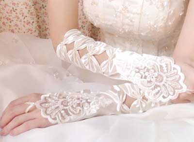 Сватбени ръкавици - дълги, къси, дантела, без пръсти красивата половина