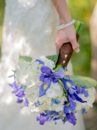 Сватба букет ириси и други идеи за използване на ириса сватба